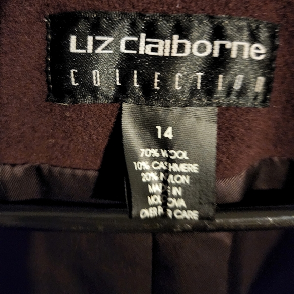 LIZ CLAIBORNE COLLECTION  SUIT JACKET. ( SIZE-- 14 ). - Picture 12 of 12